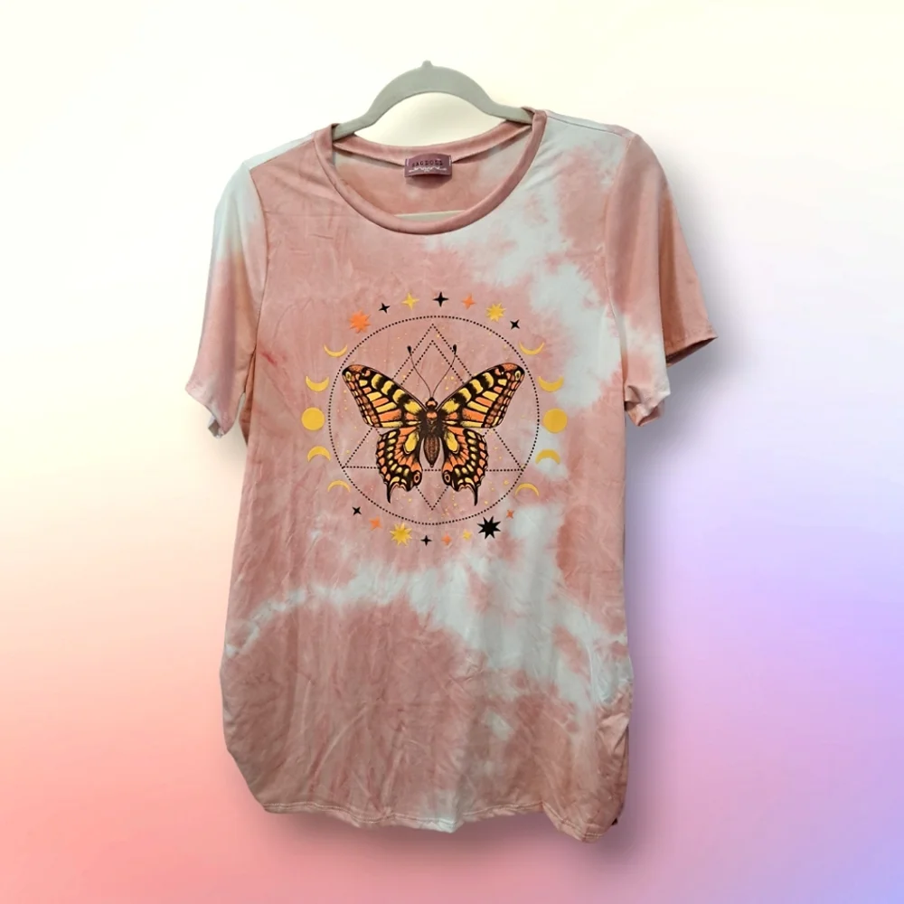 NWOT RAGDOLL TIE-DYE GRAPHIC TEE